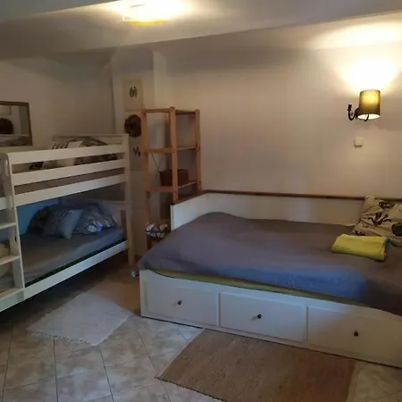 Lindentree-Harmony Apartman Salfold Room photo