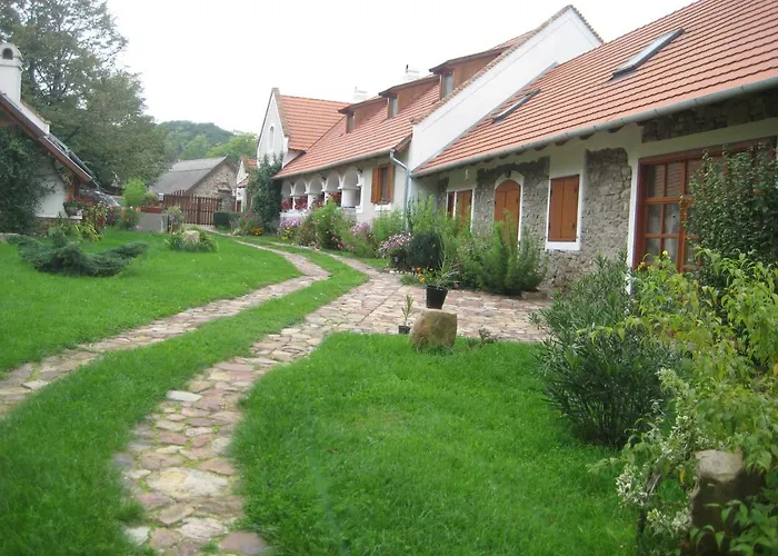 Lindentree-Harmony Apartman